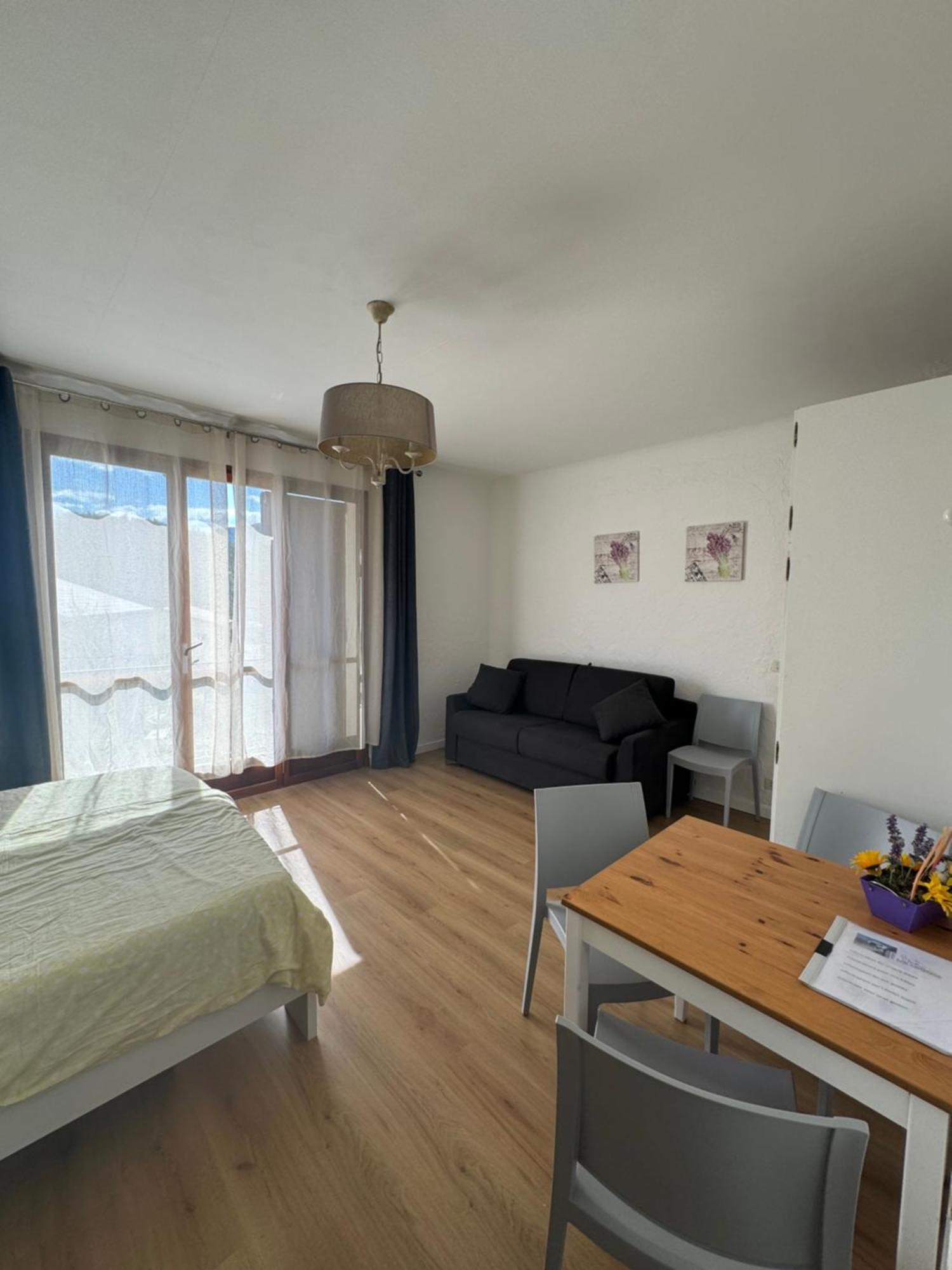 Bnb Castellane Chambre D'Hotes B&B ภายนอก รูปภาพ