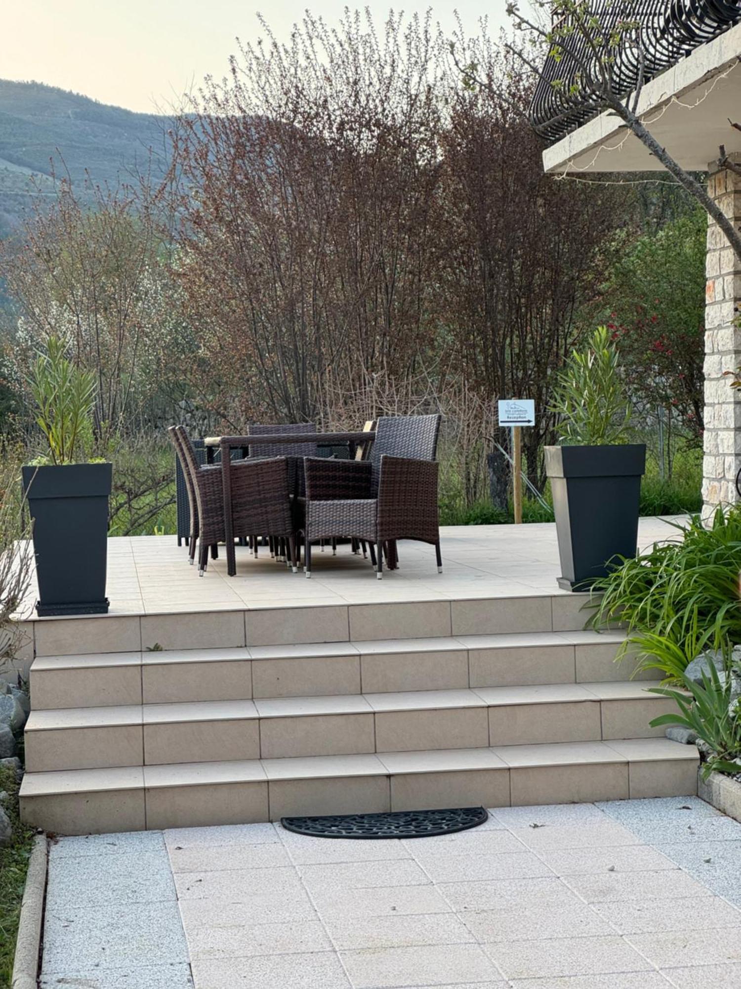 Bnb Castellane Chambre D'Hotes B&B ภายนอก รูปภาพ