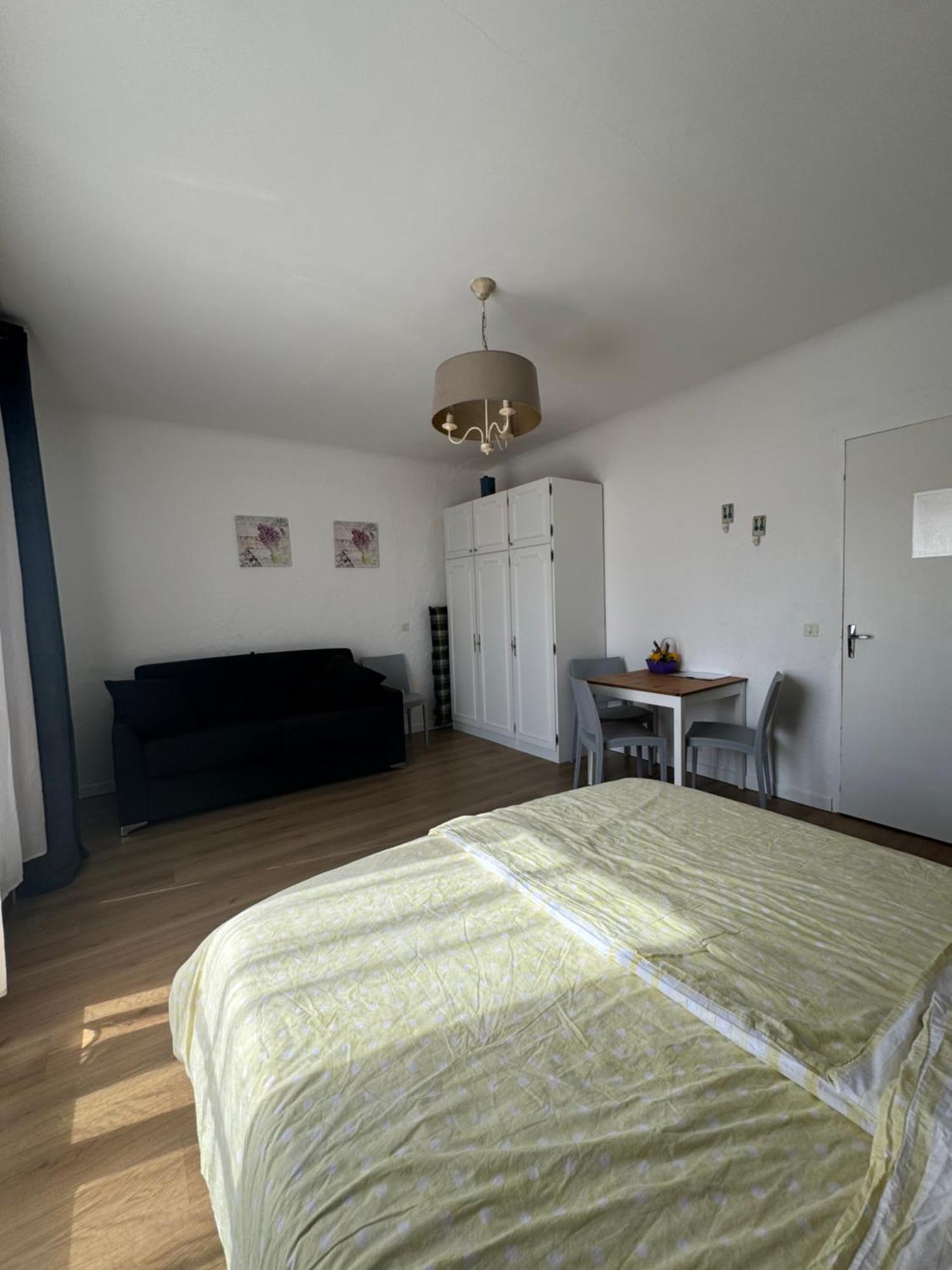 Bnb Castellane Chambre D'Hotes B&B ภายนอก รูปภาพ