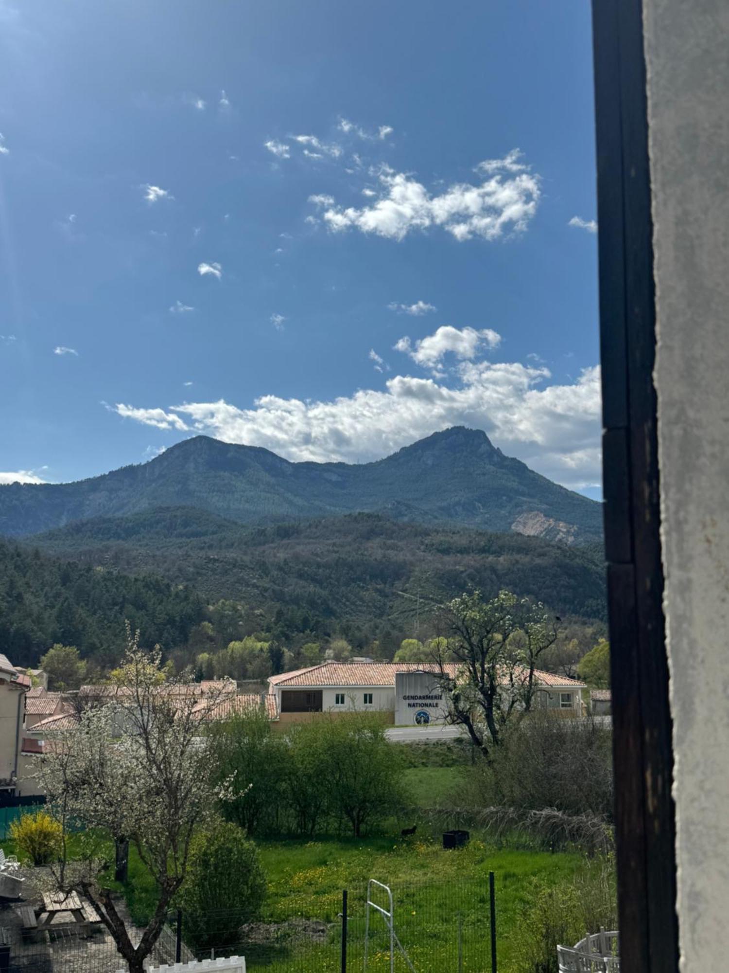 Bnb Castellane Chambre D'Hotes B&B ภายนอก รูปภาพ