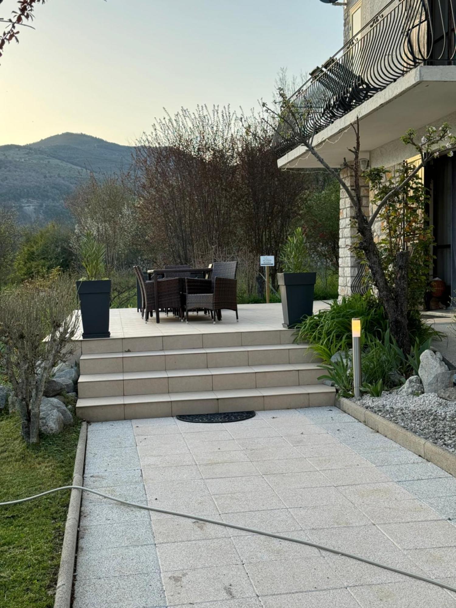 Bnb Castellane Chambre D'Hotes B&B ภายนอก รูปภาพ