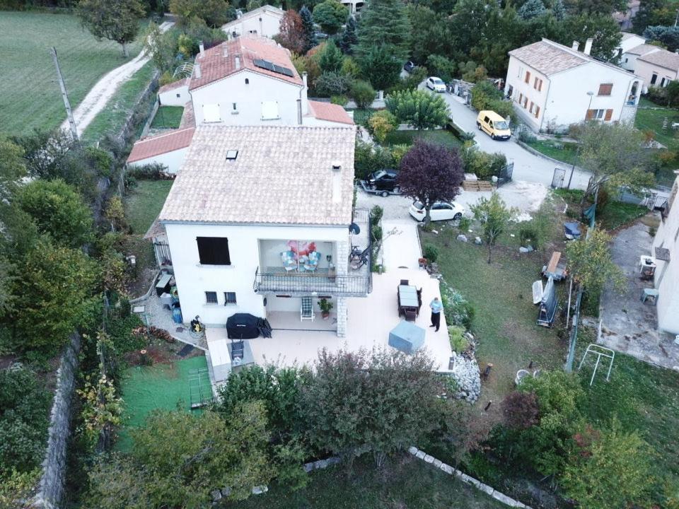 Bnb Castellane Chambre D'Hotes B&B ภายนอก รูปภาพ
