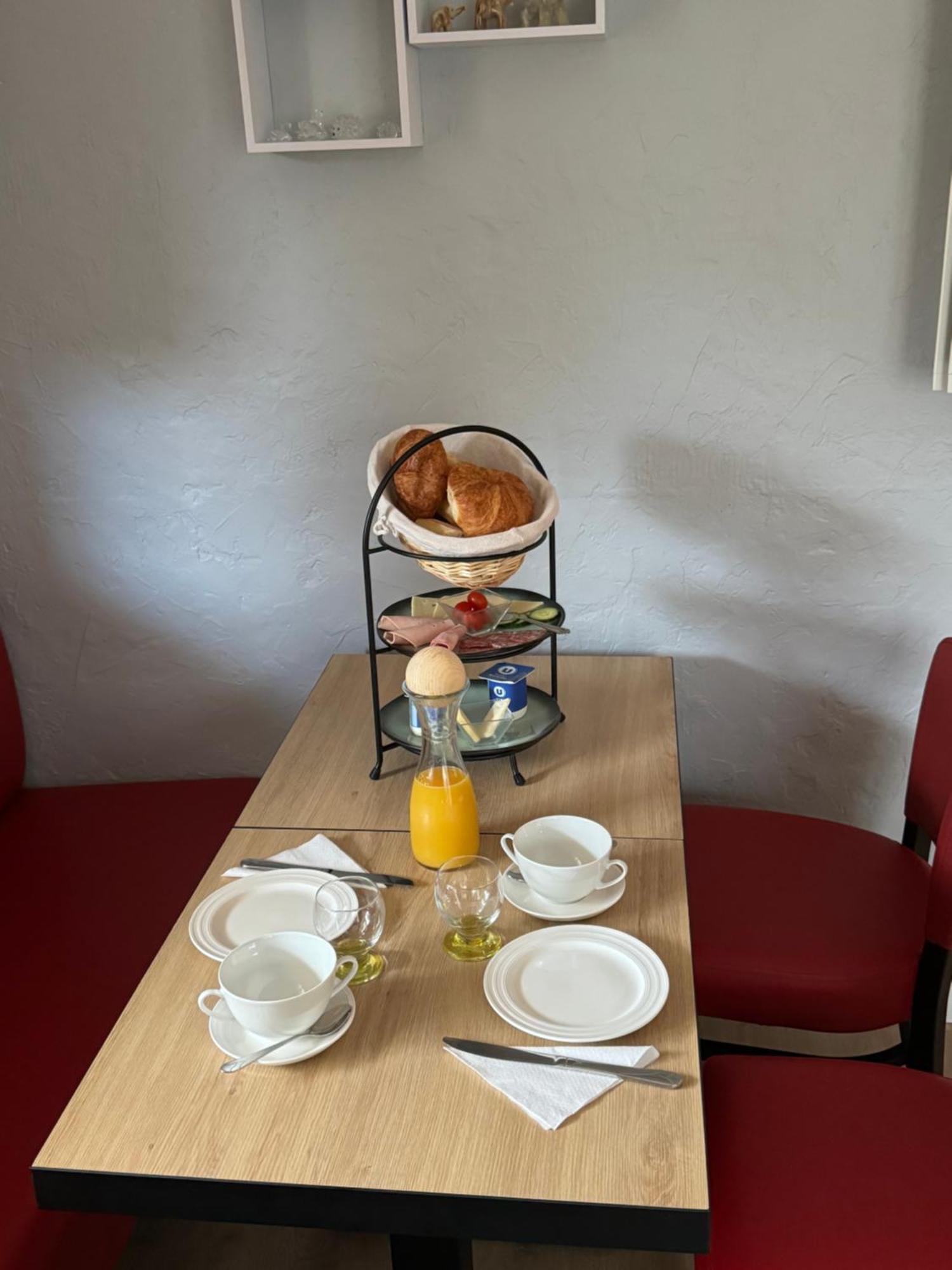 Bnb Castellane Chambre D'Hotes B&B ภายนอก รูปภาพ