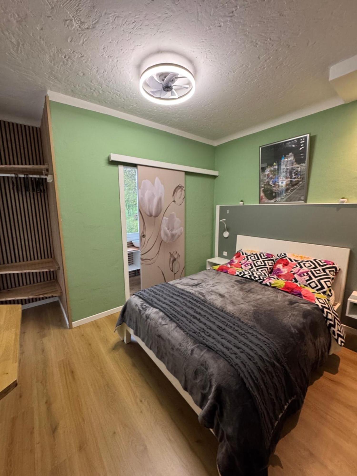 Bnb Castellane Chambre D'Hotes B&B ภายนอก รูปภาพ
